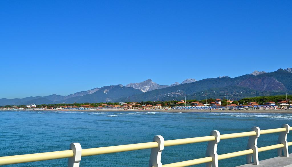 Hotel Villa Fiorisella Marina di Massa Exteriér fotografie