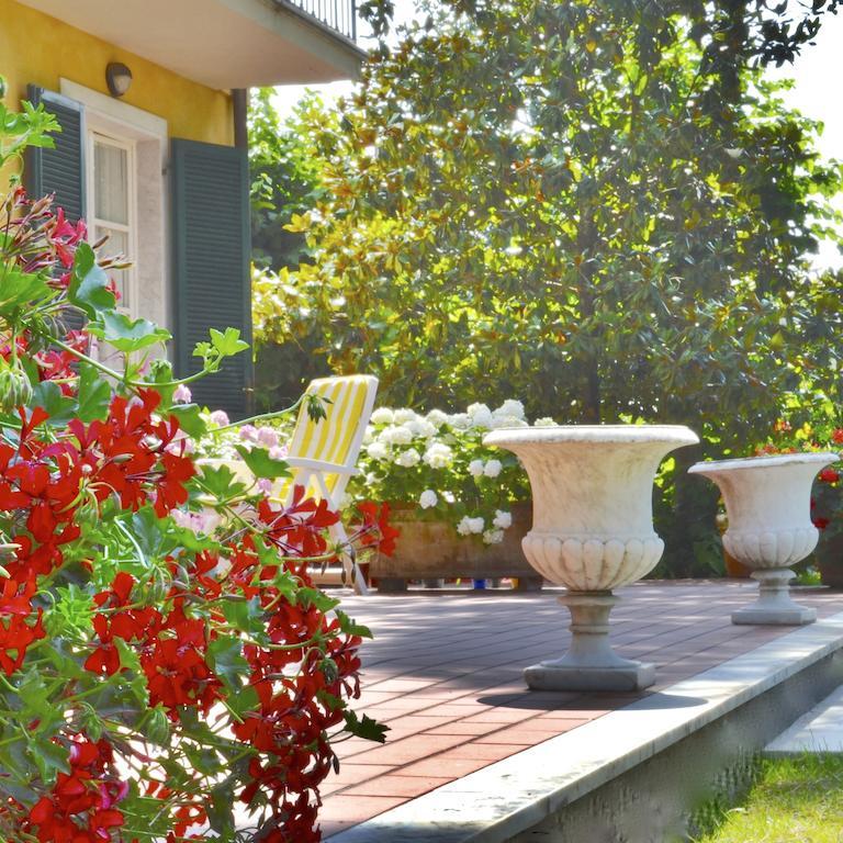 Hotel Villa Fiorisella Marina di Massa Exteriér fotografie
