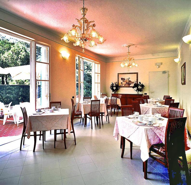 Hotel Villa Fiorisella Marina di Massa Exteriér fotografie